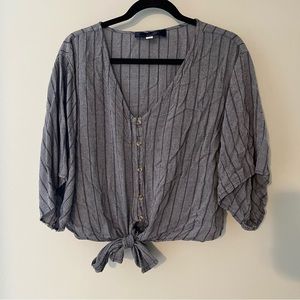 Casual Chic Blouse - EUC